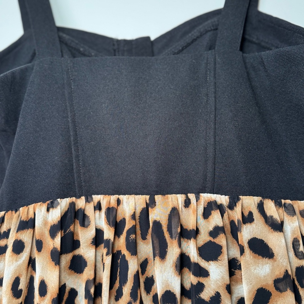 High-Low Leopard Print Dress - Picture 5 of 8